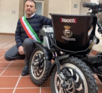  ZOOM UPHILL ENTRA NEL CIRCUITO DEI COMUNI BANDIERA LILLA