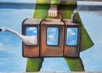 BARI : IL VIAGGIATORE : MURALES  IN VIA CAPRUZZI