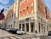 BRINDISI : FARMACIA PIAZZA MERCATO SI TRASFERISCE