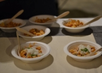 GROTTAGLIE : ORECCHIETTE NELLE 'NCHIOSCE - ON THE ROAD