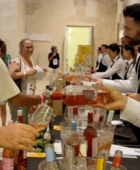 TRANI : ROSATI IN TERRA DI ROSATI