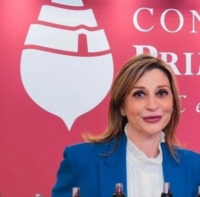 MANDURIA : IL PRIMITIVO GUARDA ALLA CINA