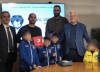 OSTUNI : BANCA CREDITO COOPERATIVO CONSEGNA DEFIBRILLATORE