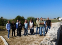BRINDISI : PULIAMO IL MONDO