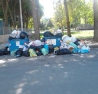 BRINDISI RIFIUTI : ANCORA CAOS