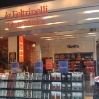 Feltrinelli Salerno presentazione 15 gennaio �Nutrizione e benessere nella dieta mediterranea�