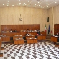 BBC: Non pu� pagare solo Consales. Tutto il sistema di potere deve essere smantellato.