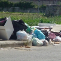 Brindisi sommersa dai rifiuti:quanto durer�?