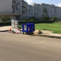 RIFIUTI, MOSCHE E ZANZARE:I CITTADINI ATTENDONO LA DISINFESTAZIONE