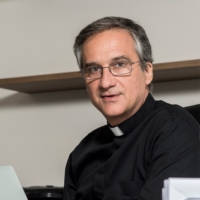 Lo sguardo porta del cuore di Dario Edoardo Vigan�