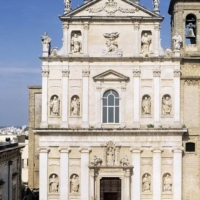 Pentitevi e costituitevi:L'Arcivescovo mons. Rocco Talucci si rivolge direttamente ai colpevoli